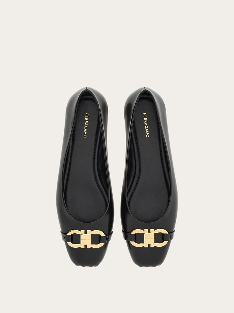 Ballet flat with Gancini ornament - Image 6